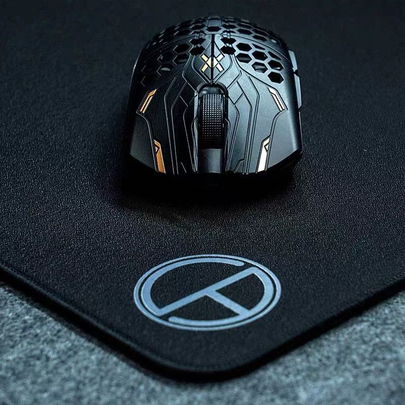 แผ่นรองเมาส์เกมมิ่ง Meow Gamin - Esports Gaming Gear บทวิจารณ์และราคา
